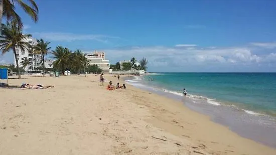 Ocean Park Beach Apartment San Juan